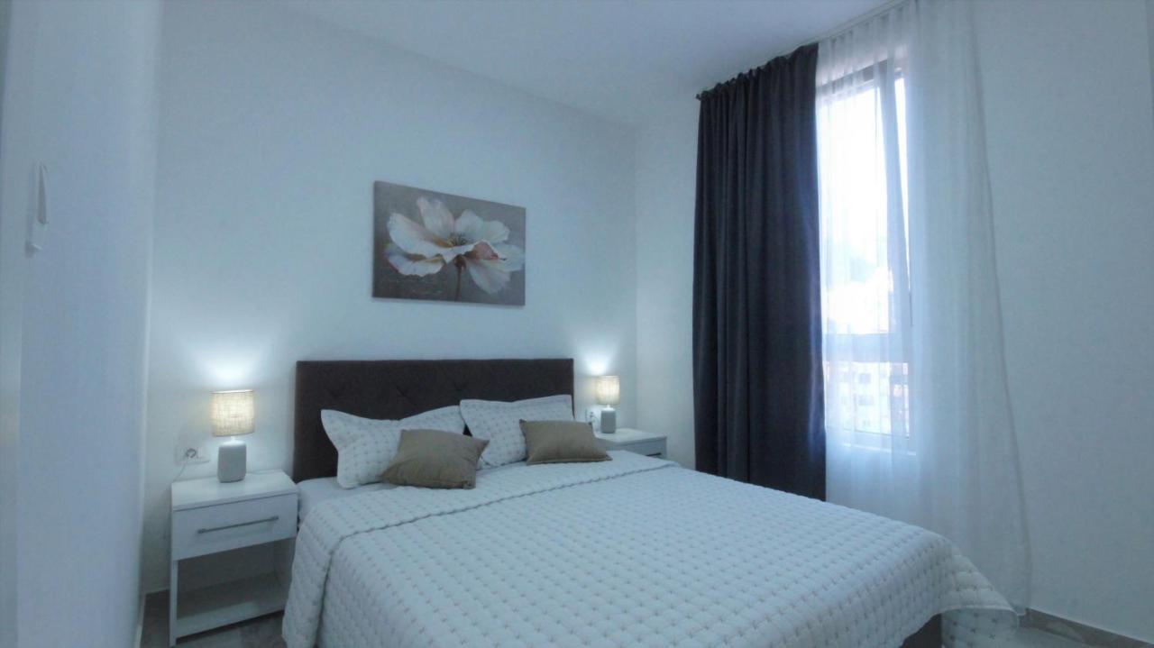 Ferienwohnung Mondi Azzurri Budva Exterior foto