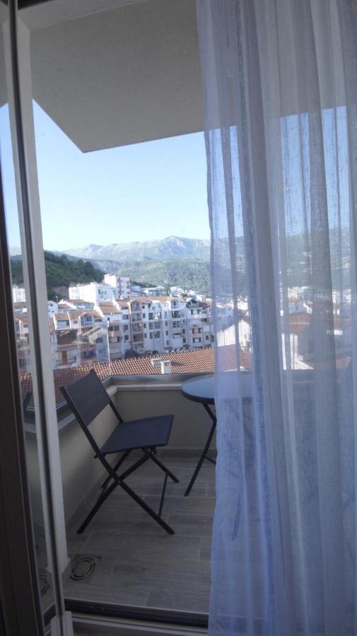 Ferienwohnung Mondi Azzurri Budva Exterior foto